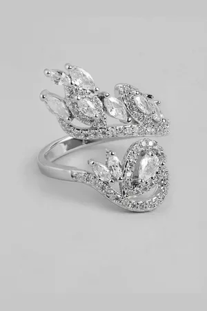 DressBerry Stone Studed Leaf-Shaped Finger Ring