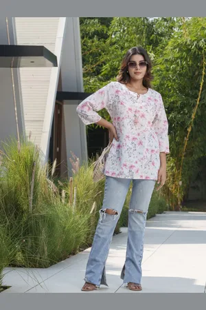 Sangria Women Floral Printed Cotton Straight Tunic