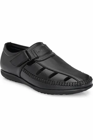 San Frissco Men Black Fisherman Sandals