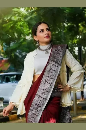 Saadhvi Woven Design Zari Pure Silk Saree