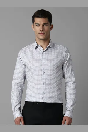 Louis Philippe Men Super Spread Collar Checked Cotton Slim Fit Formal Shirt