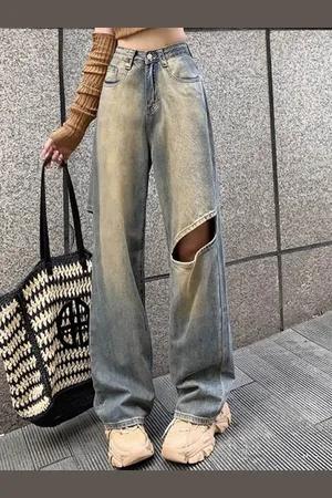 DressBerry Women Straight Fit High-Rise Slash Knee Light Fade Jeans
