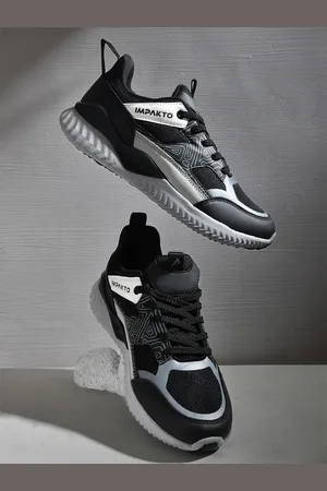 IMPAKTO Men Woven Design Sneakers