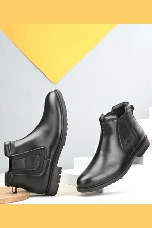 San Frissco Men Black Solid Chelsea Boots