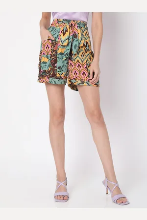 VERO MODA Women Multicolor Floral Printed High-Rise Shorts