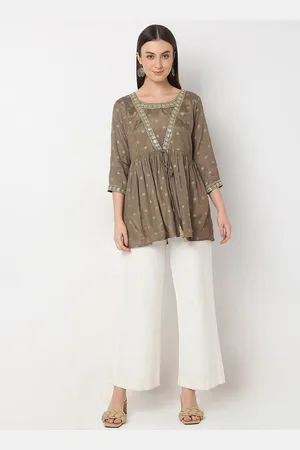 Ethnicity Women Floral Printed Round Neck Top