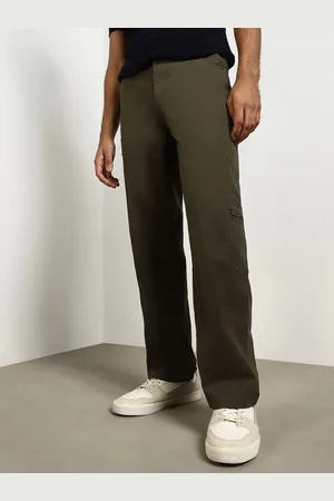 NOBERO Men Straight Fit Zipper Woven Cargo Pants