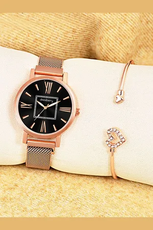 DressBerry Women Watch & Bangle Gift Set