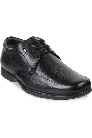 Metro Men Black Textured Regular Leather Derbys Shoe