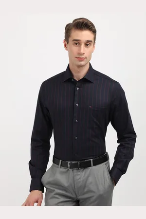 Tommy Hilfiger Men Cutaway Collar Vertical Striped Cotton Formal Shirt