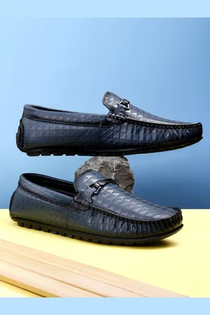 WOAKERS Men Colourblocked Leather Loafers