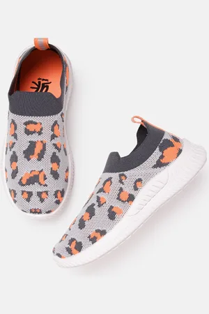 YK Kids Leopard Patterned Slip-On Sneakers