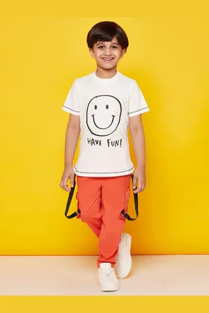 SPUNKIES Boys White & Orange Printed T-shirt with Trousers