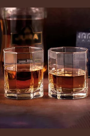 Saki Transparent 2 Pieces Whiskey Glasses