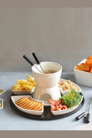 Nestasia White 7 pcs Ceramic Fondue Set