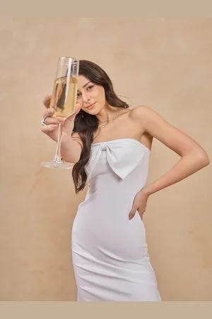 Color Capital Off-Shoulder Bodycon Dress