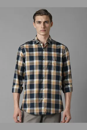 Louis Philippe Men Slim Fit Opaque Checked Casual Shirt