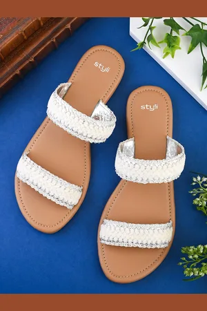 Styli Women Embellished Open Toe Flats with Embroidered