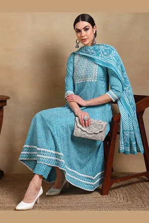 Ahika Women Bandhani Printed Regular Thread Work Kurta with Trousers & With Dupatta