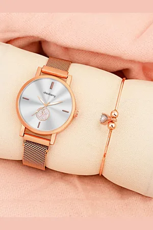 DressBerry Women Watch & Bangle Gift Set