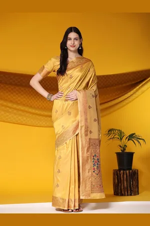 JustFashion Floral Woven Design Zari Art Silk Banarasi Saree