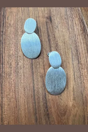 ARTE Teardrop Shaped Drop Earrings