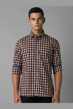 Louis Philippe Men Spread Collar Tartan Checked Cotton Slim Fit Casual Shirt