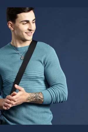 Mast & Harbour Men Solid Pullover