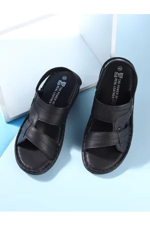 Red Chief Men Textured Leather Comfort Sandals