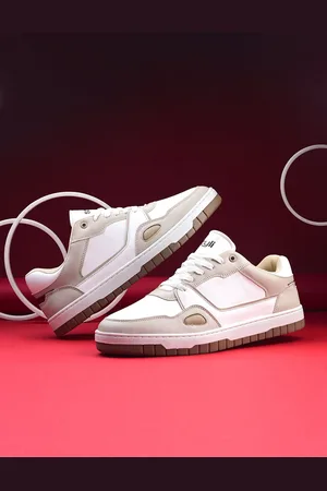 Styli Men Casual Colorblock Court Sneakers