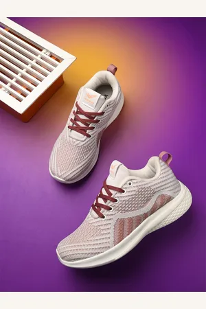 Yuuki Women Textured Lace-Up Sneakers
