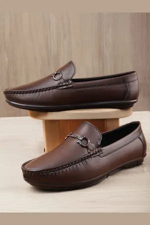 Mast & Harbour Men Velvet Round Toe Loafers
