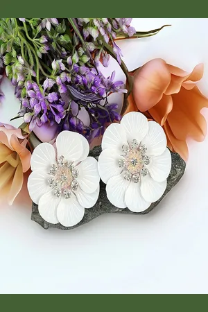 Sangria Artificial Stones Studded Floral Studs
