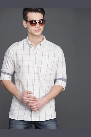WROGN Men Off-White Slim Fit Checked Casual Shirt