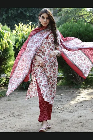 Moda Rapido Floral Printed V-Neck Straight Pure Cotton Kurta With Trousers And Dupatta