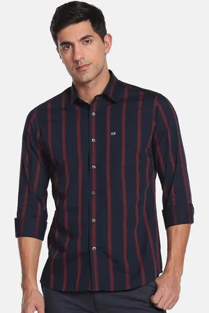 Arrow Men Slim Fit Striped Casual Shirt