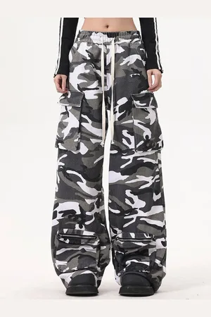 DressBerry Women Cotton Camouflage Printed Cargos Trousers