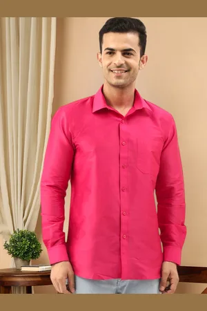 TATTVA Men Fuchsia Slim Fit Solid Party Shirt
