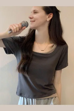 Stylecast Women Round Neck Short Sleeves Top