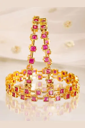 Rubans Align Set Of 4 22K Gold-Plated Stone-Studded Bangles