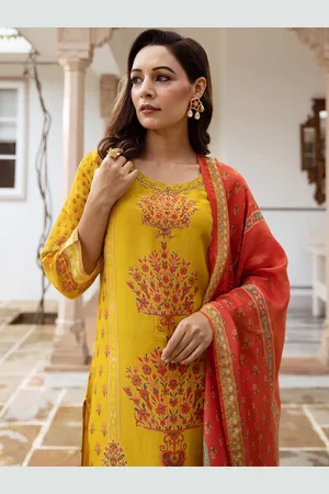 Ishin Floral Printed Beads And Stones Straight Kurta With Trousers And Dupatta