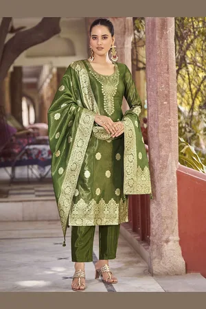 HRITIKA Women Ethnic Motifs Regular Kurta with Trousers & With Dupatta