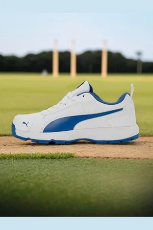 PUMA Men Cricket Classic Cat Sports Shoes
