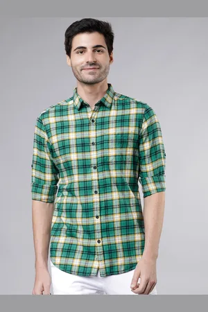 LocoMotive Men Green & Black Slim Fit Checked Casual Shirt