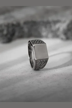 GIVA 925 Silver Black Rhodium Ultimate Ring For Him