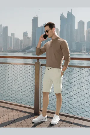 Ralph Lauren Men Solid Mid-Rise Knitted Shorts With Cut-Out Detail