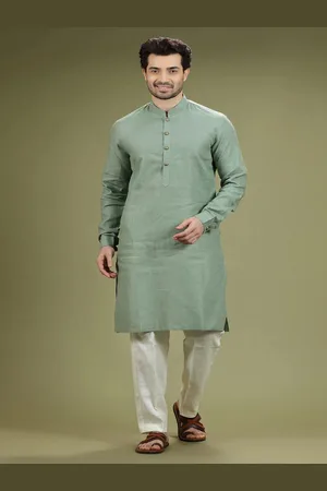 OOMPH Mandarin Collar Straight Kurtas
