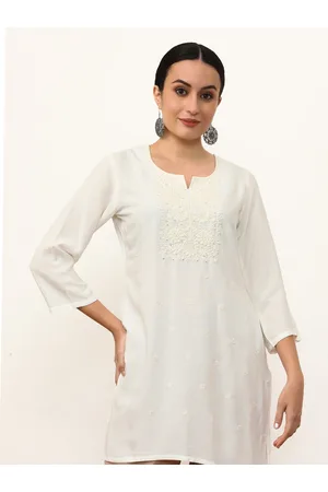 Jaipur Women Yoke Design Keyhole Neck Thread Work Kurta