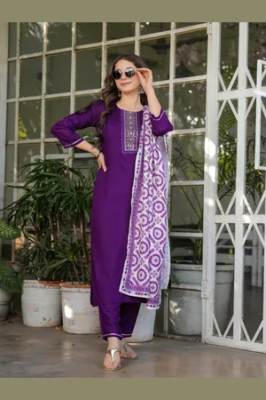Orus Women Embroidered Regular Sequinned Kurta with Trousers & With Dupatta
