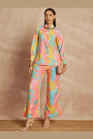 Sangria Tie & Dye Printed Long Sleeves Shirt & Trousers Co-Ords